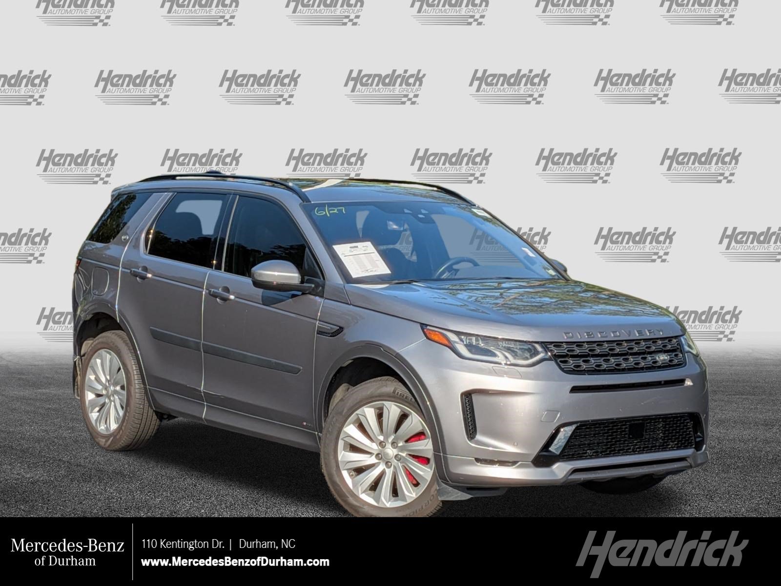 Used 2020 Land Rover Discovery Sport HSE R-Dynamic AWD/4WD image 1