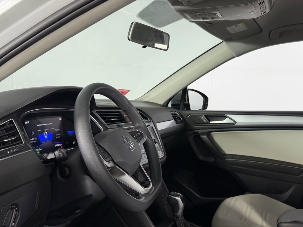 Used 2022 Volkswagen Tiguan S image 22