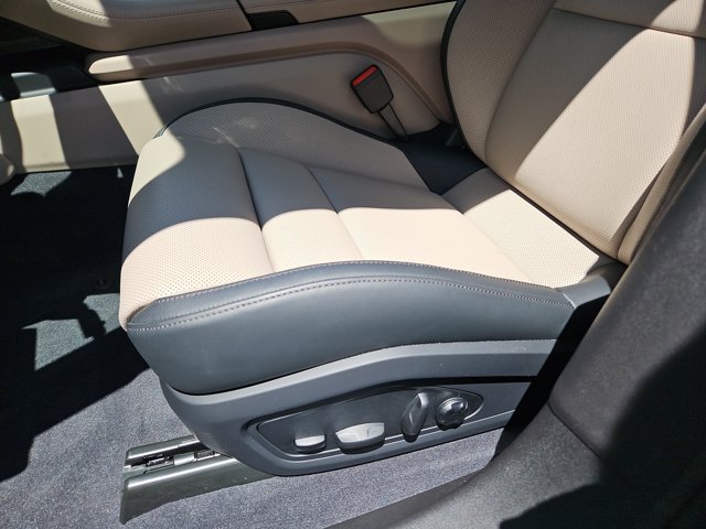 New 2026 Porsche Taycan AWD/4WD image 24
