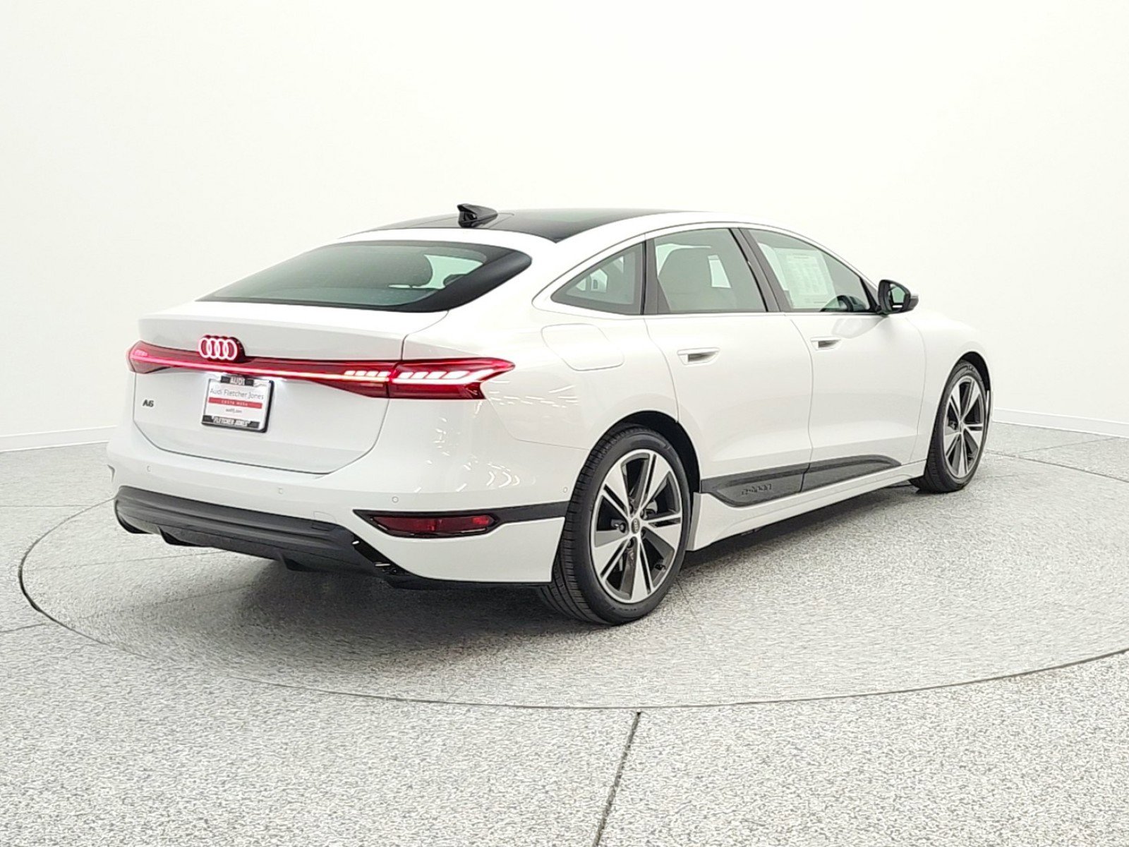 Used 2025 Audi A6 e-tron Prestige w/ Beige Warm Weather Package image 5