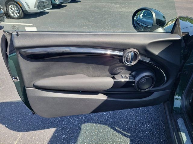 Used 2018 MINI Cooper S FWD image 15