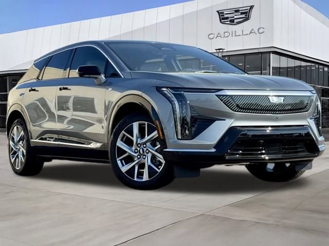New 2025 Cadillac Optiq Luxury 1 image 2