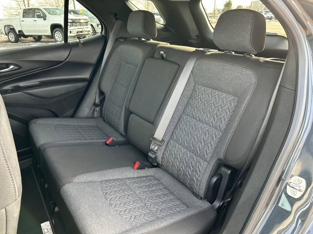 Used 2023 Chevrolet Equinox LT image 20