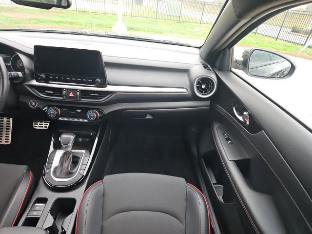 Used 2022 Kia Forte GT w/ GT Technology Package image 39