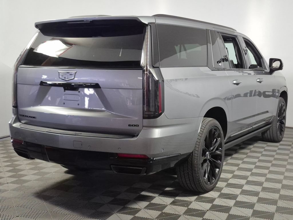 New 2026 Cadillac Escalade ESV Platinum Sport w/ LPO, ONYX Package AWD/4WD image 7