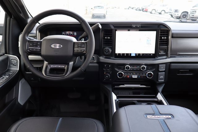 Used 2025 Ford F350 Platinum image 6
