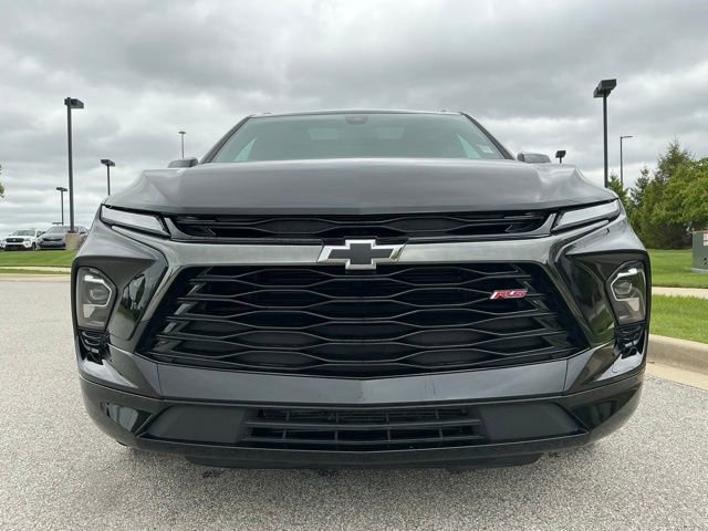 Used 2025 Chevrolet Blazer RS w/ Enhanced Convenience Package AWD/4WD image 8