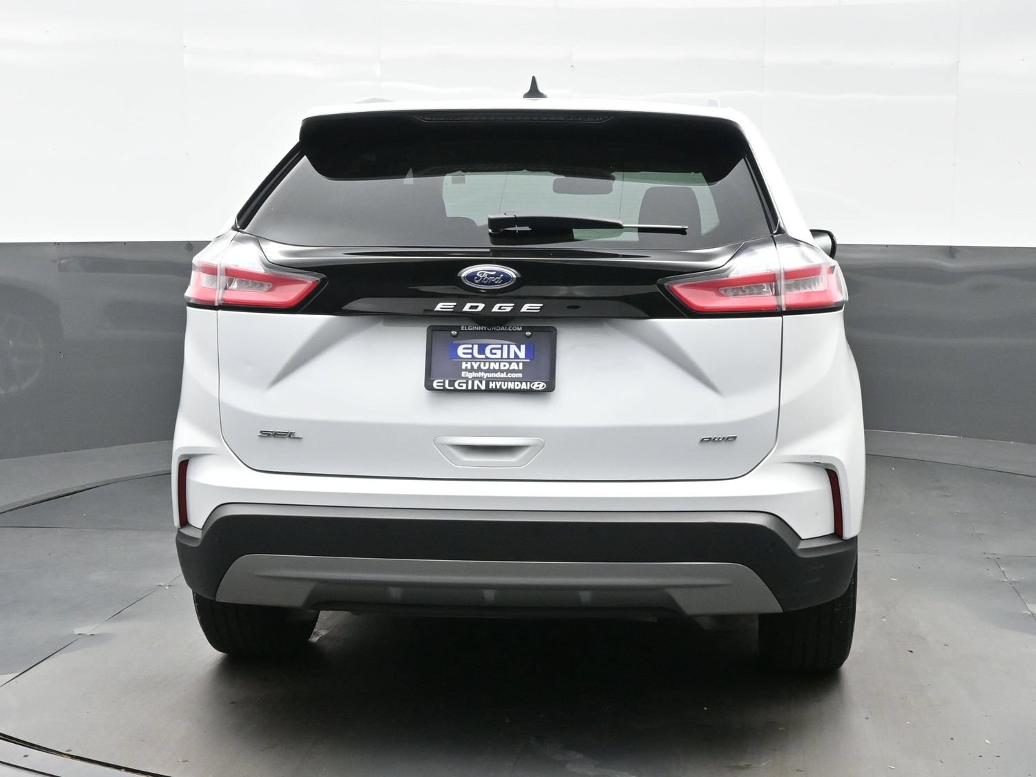 Used 2024 Ford Edge SEL w/ Convenience Package AWD/4WD image 5