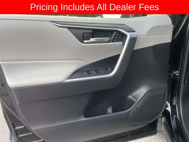 Used 2023 Toyota RAV4 XLE Premium AWD/4WD image 18
