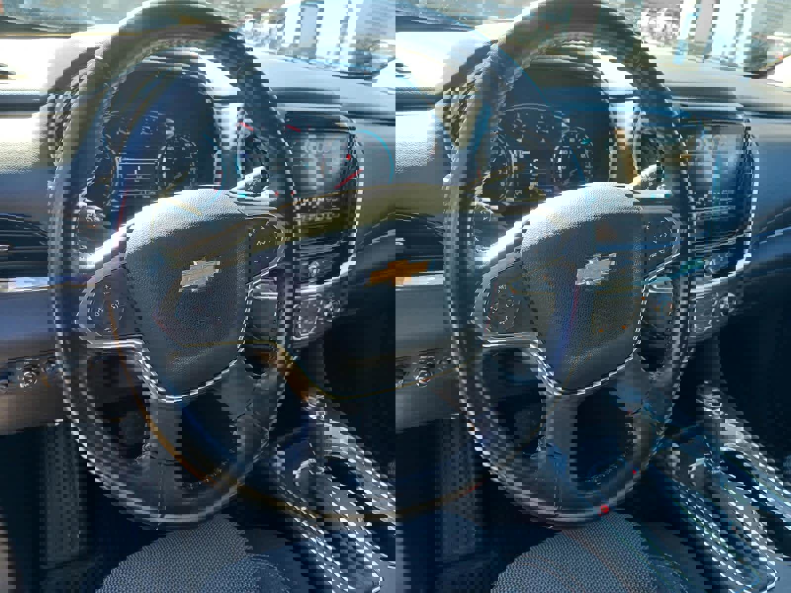 Used 2019 Chevrolet Traverse LT AWD/4WD image 9