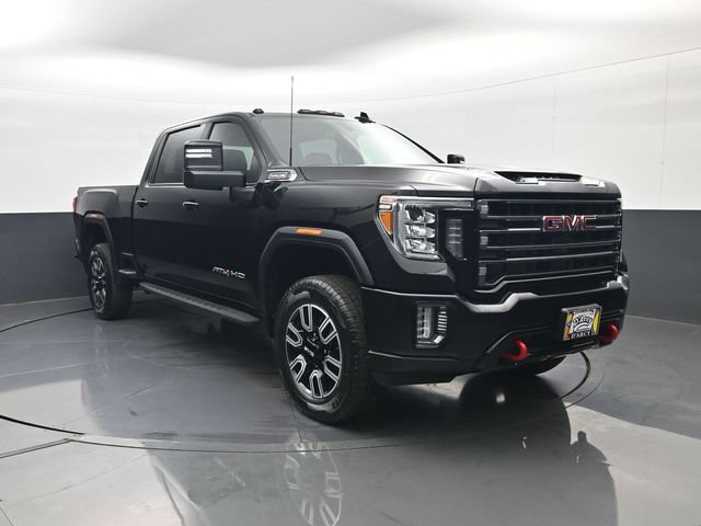 Used 2022 GMC Sierra 2500 AT4 w/ Snow Plow Prep/Camper Package AWD/4WD image 3