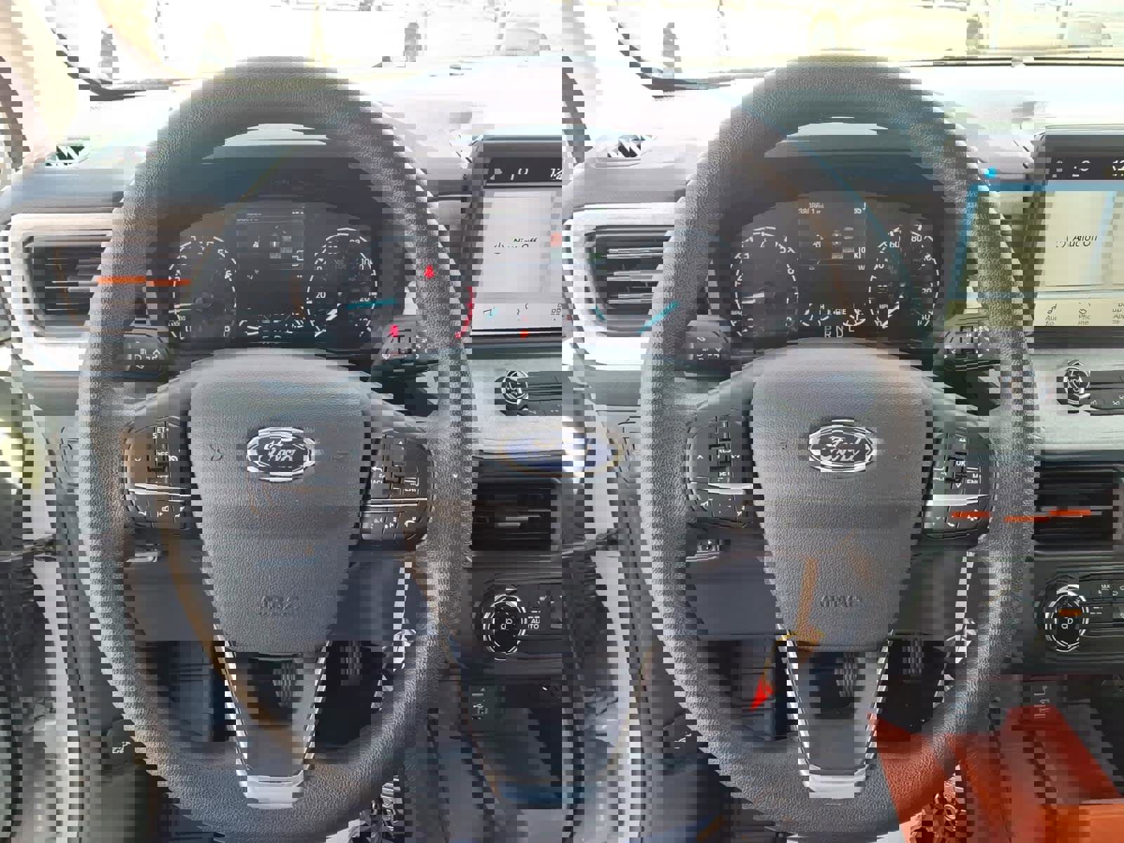 Used 2024 Ford Maverick XLT w/ Equipment Group 300A Standard image 8