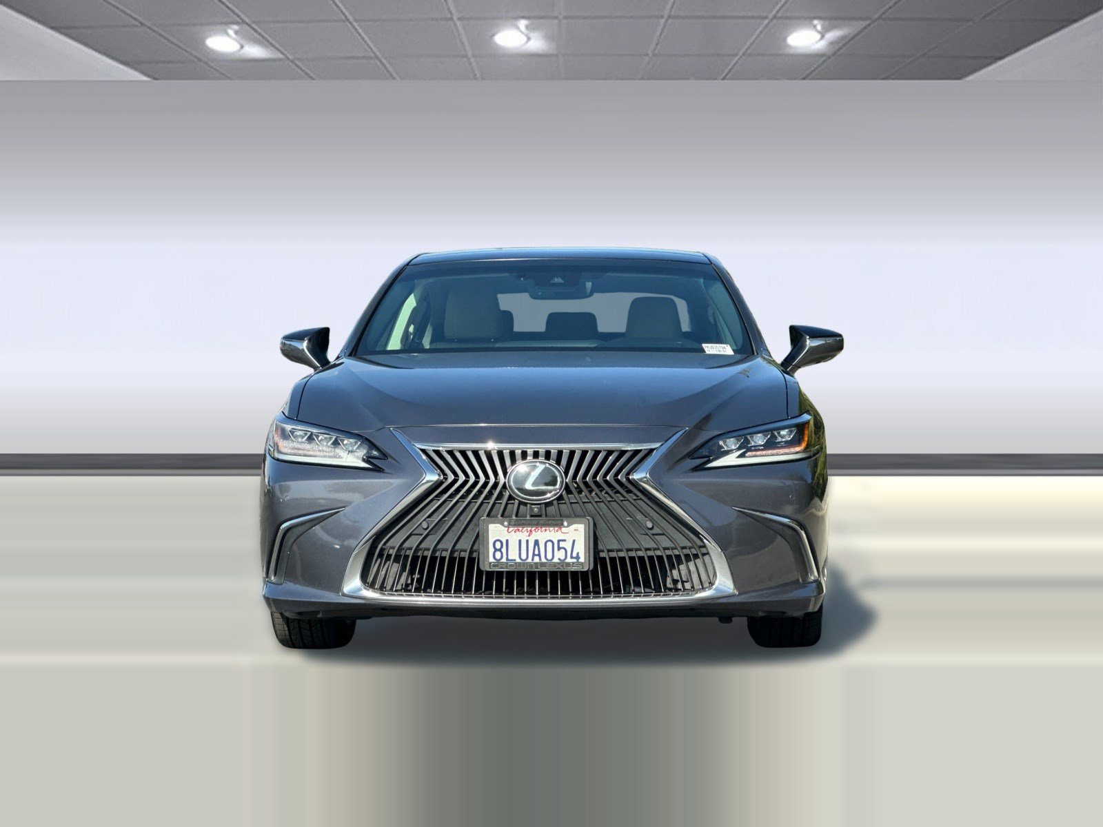 Used 2019 Lexus ES 350 Ultra Luxury w/ Accessory Package 2 image 5