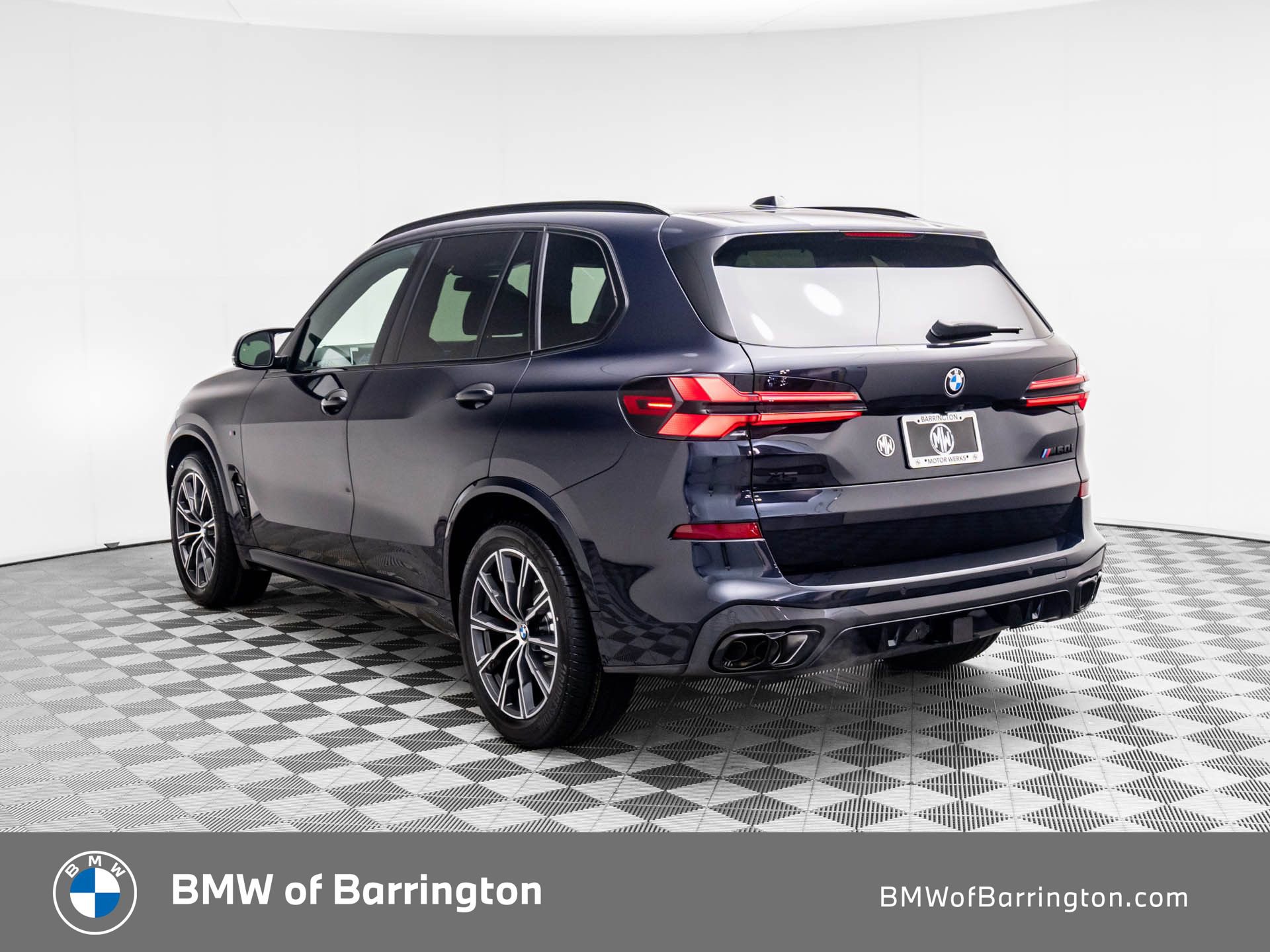 New 2026 BMW X5 M60i image 3
