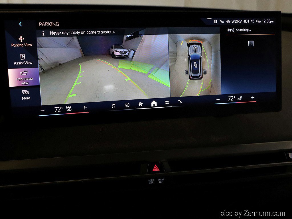 Used 2026 BMW iX xDrive60 image 23