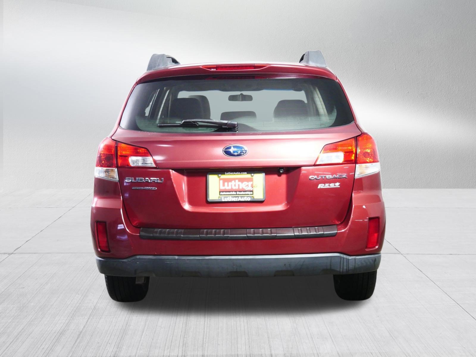 Used 2013 Subaru Outback 2.5i Premium image 6