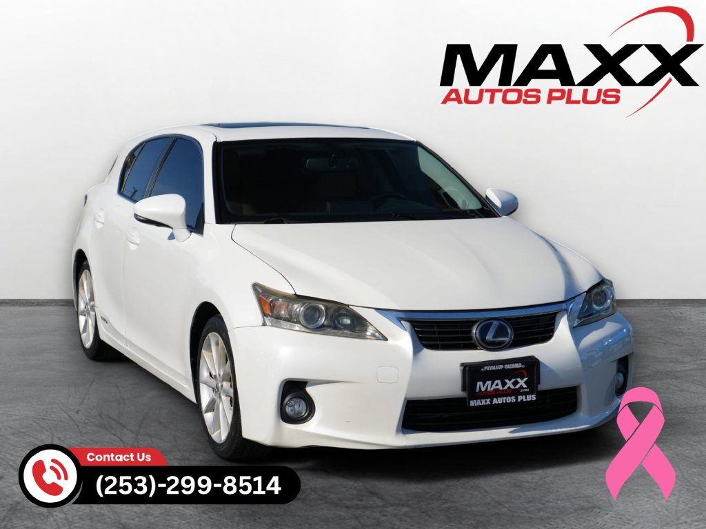 Used 2013 Lexus CT 200h w/ Premium Pkg w/Navigation FWD image 1