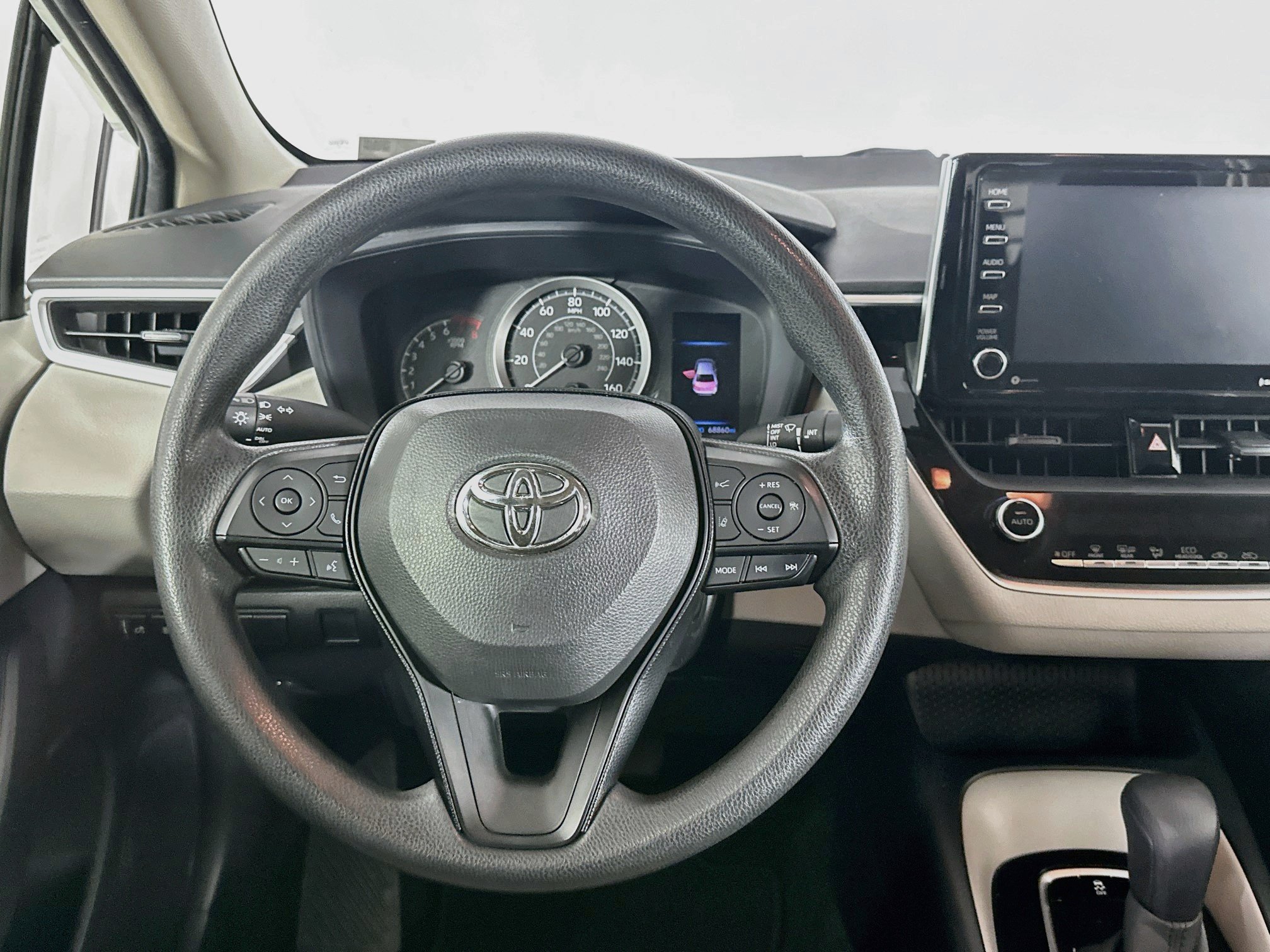 Used 2021 Toyota Corolla LE FWD image 17