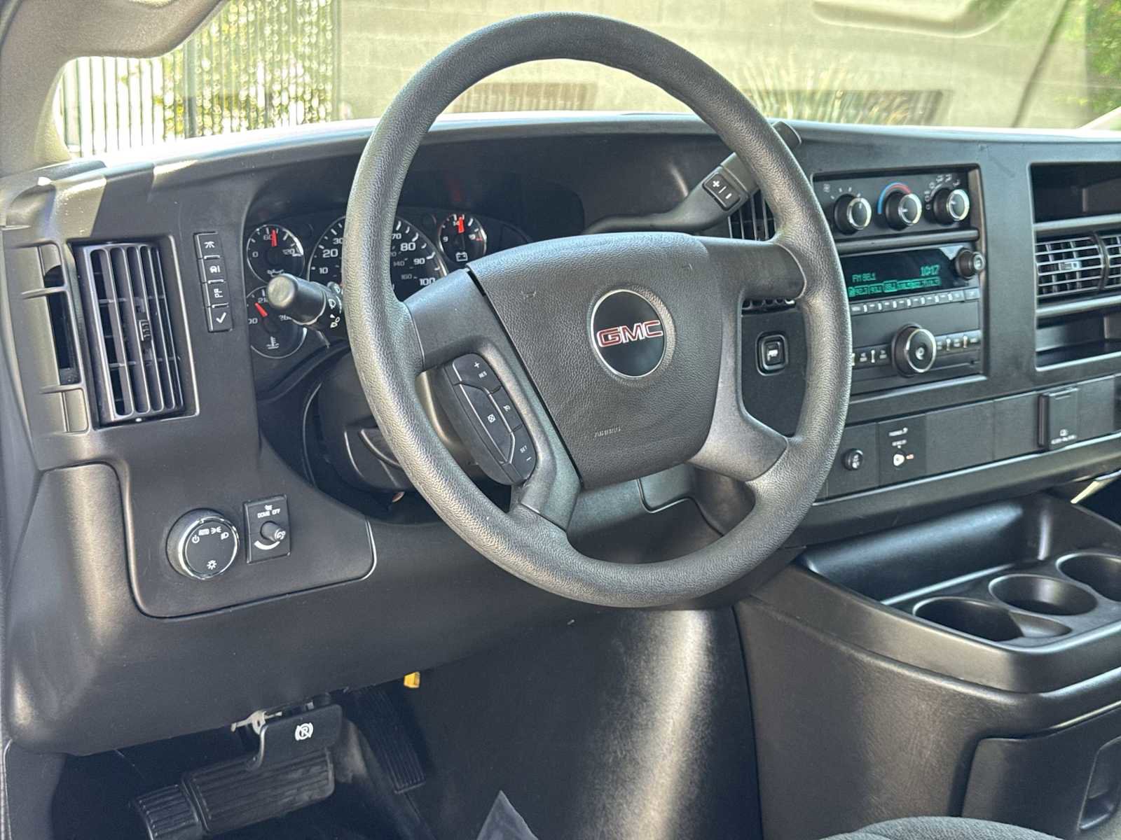 Used 2024 GMC Savana 2500 w/ Driver Convenience Package RWD image 10