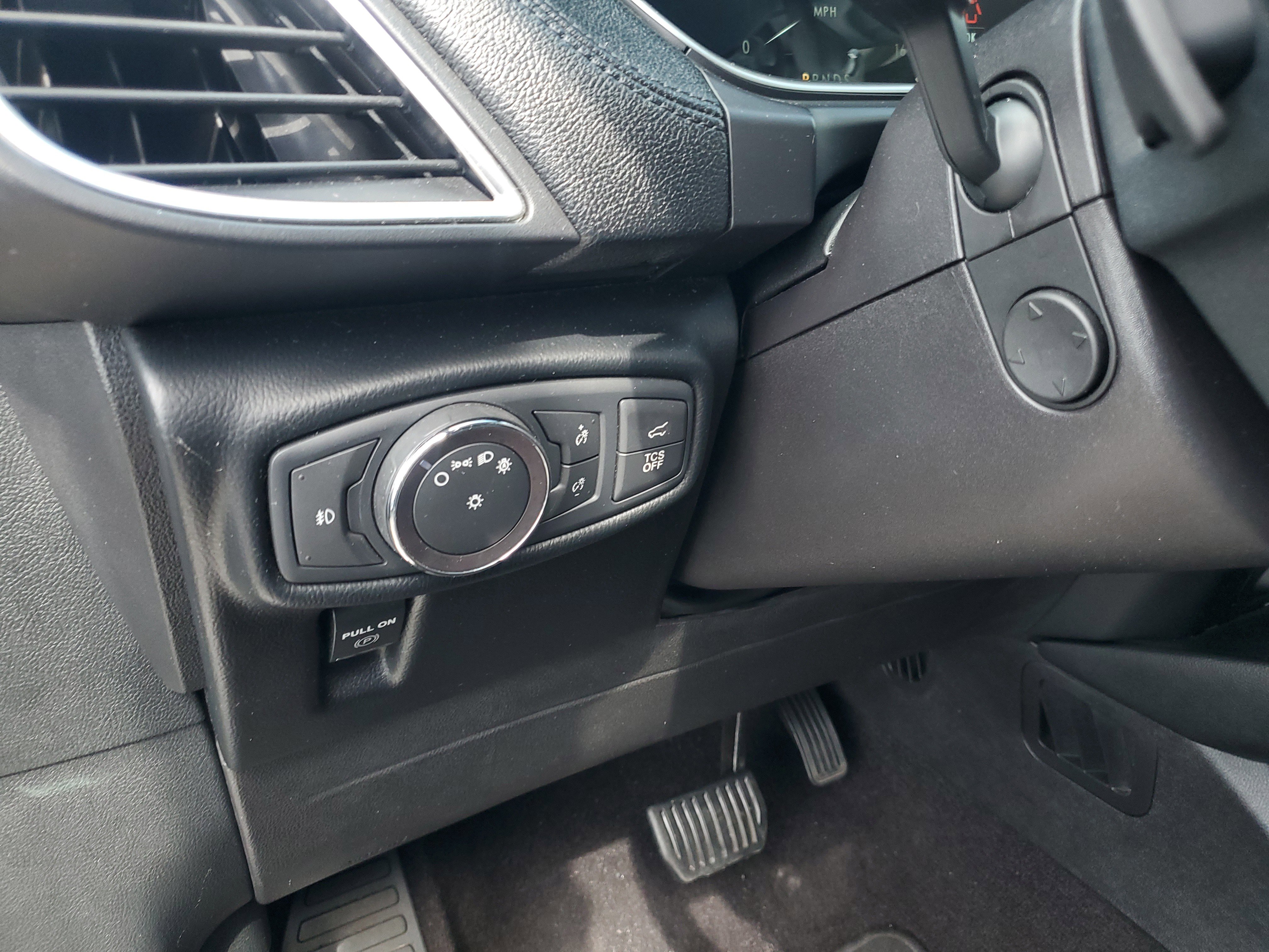 Certified 2019 Lincoln Nautilus Select image 19