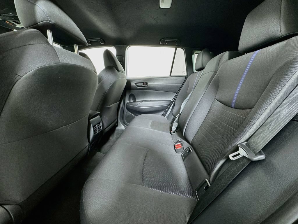 Used 2024 Toyota Corolla Cross AWD Hybrid image 11