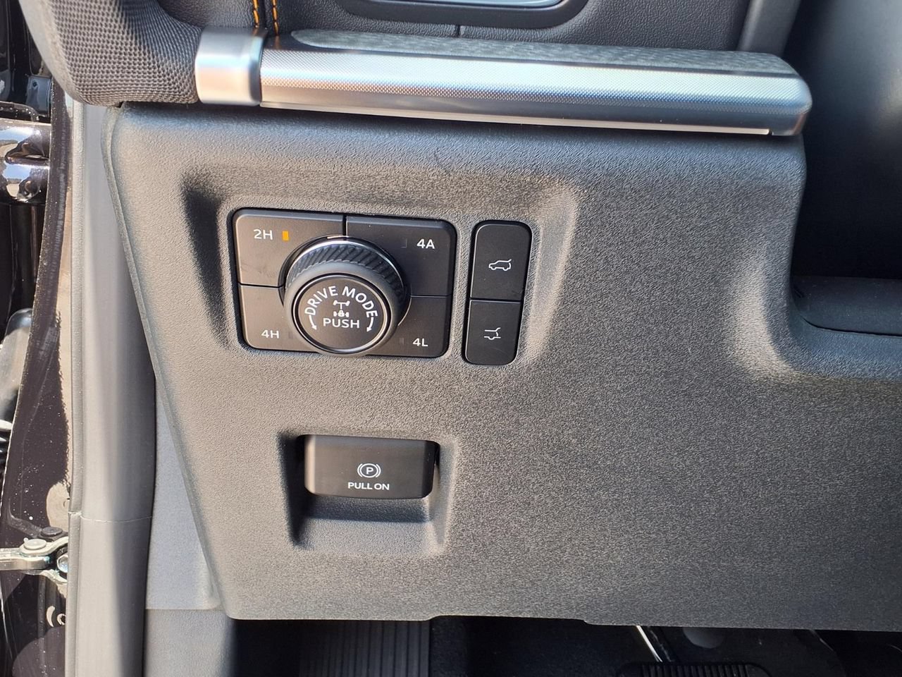 New 2027 Ford Expedition Tremor w/ Driver's Package AWD/4WD image 17