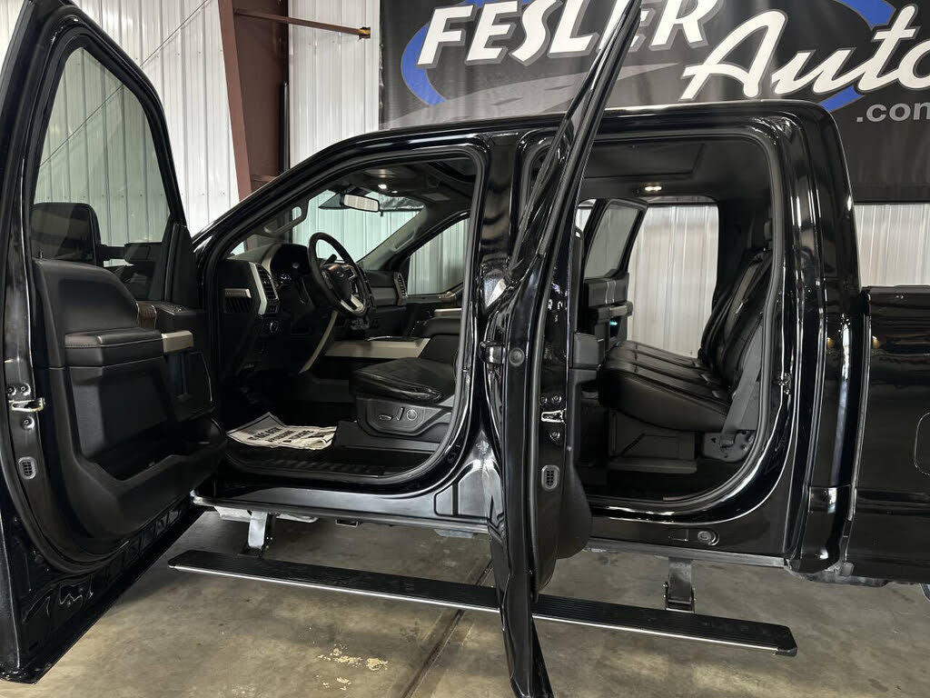 Used 2017 Ford F250 Lariat w/ Lariat Ultimate Package image 15