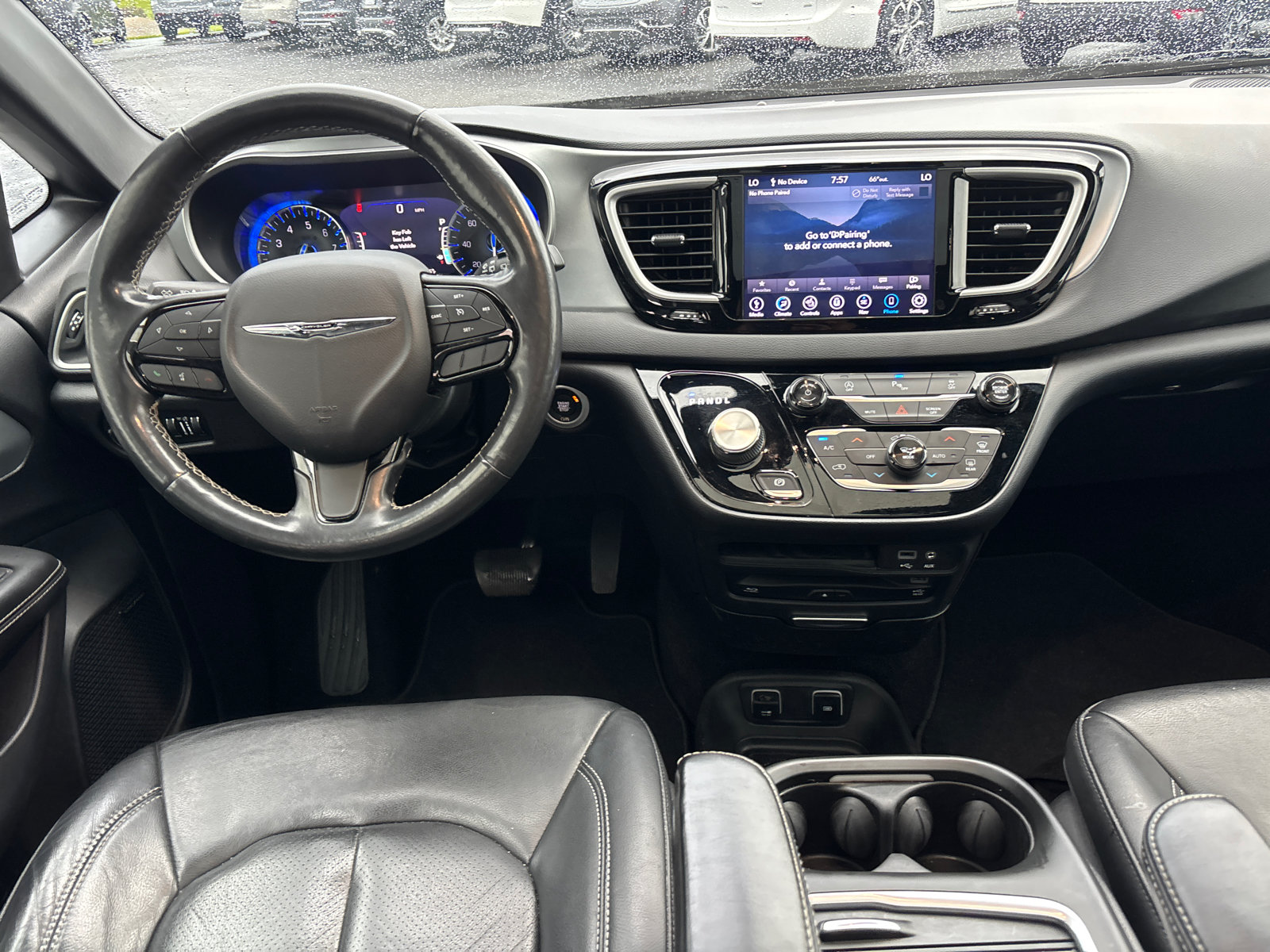 Used 2020 Chrysler Pacifica Touring-L Plus FWD image 29