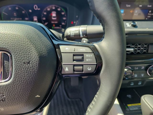 Used 2023 Honda Accord Touring image 18