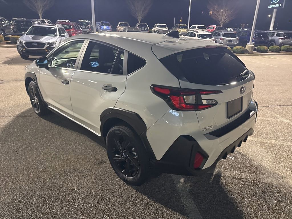 Used 2025 Subaru Crosstrek 2.0i image 4