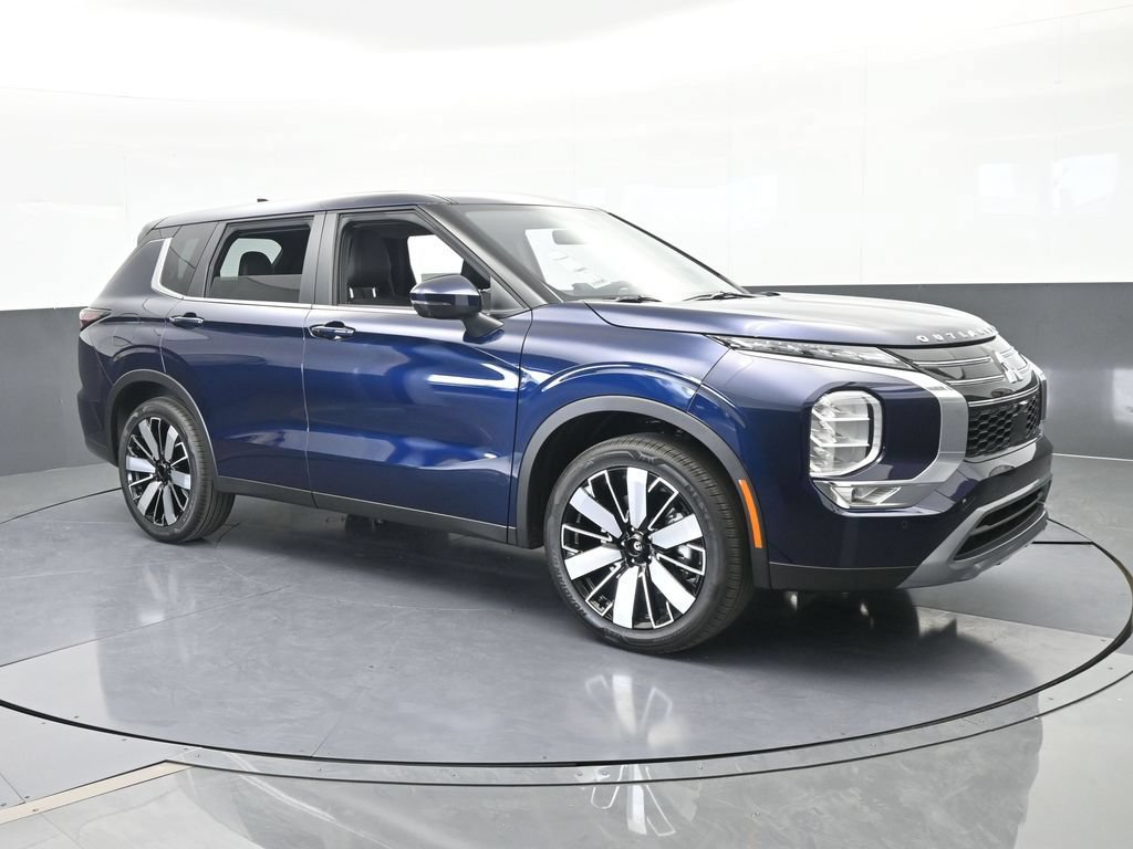 New 2026 Mitsubishi Outlander SE FWD image 8