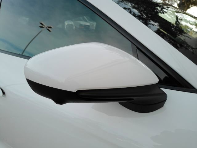 Used 2023 Porsche Taycan w/ Premium Package image 28