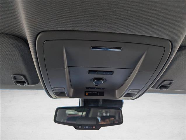 Used 2017 GMC Yukon XL SLT AWD/4WD image 20