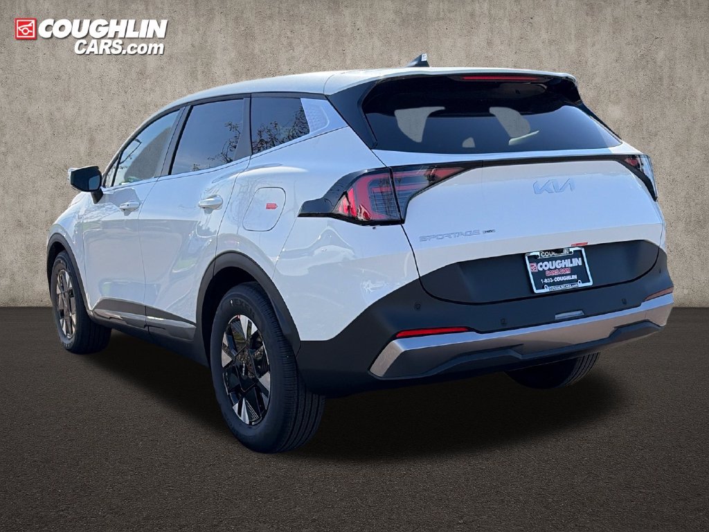 New 2027 Kia Sportage LX FWD image 5