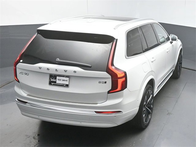 Used 2025 Volvo XC90 B5 Plus w/ Protection Package Premier image 48