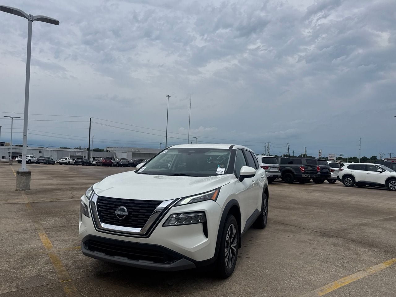 Certified 2023 Nissan Rogue SV AWD/4WD image 7