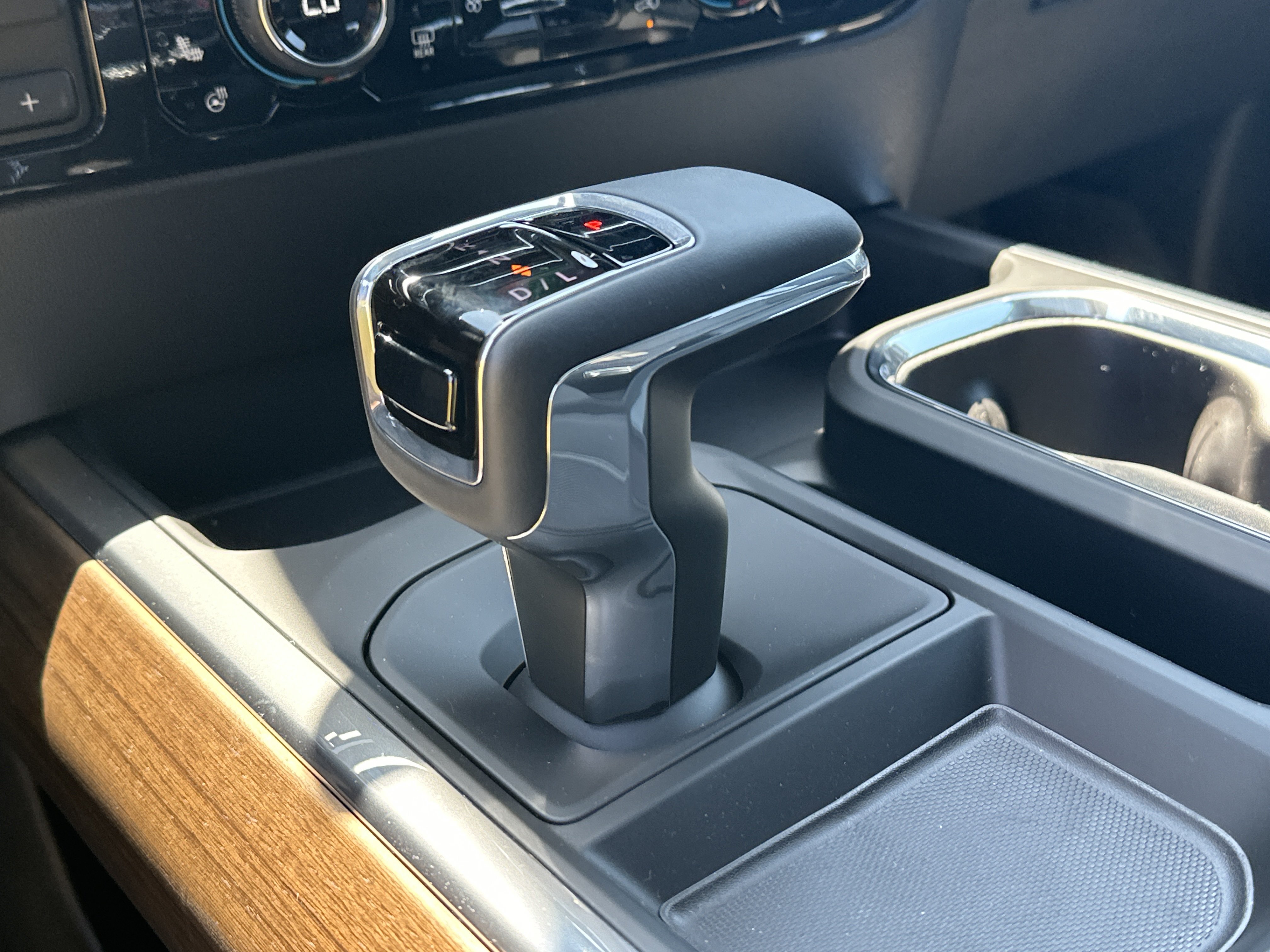 New 2026 Chevrolet Silverado 1500 High Country AWD/4WD image 32