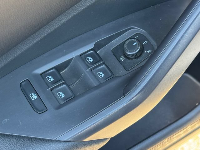 Used 2019 Volkswagen Jetta S w/ Driver Assistance Package FWD image 27