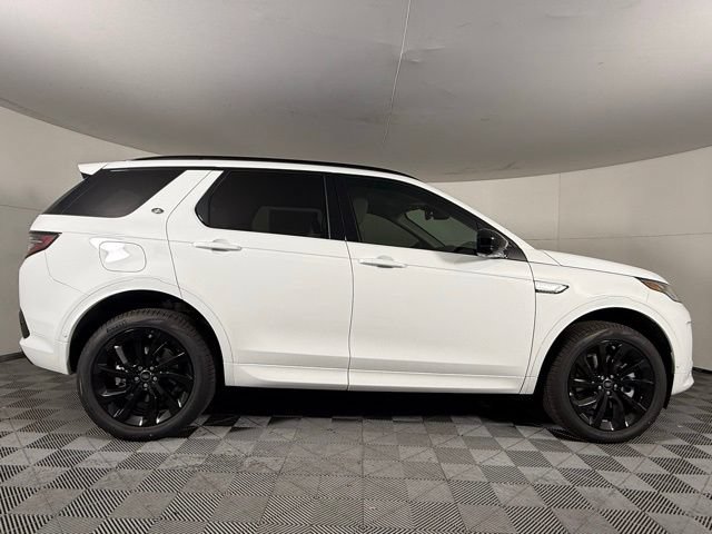 Used 2025 Land Rover Discovery Sport S AWD/4WD image 9