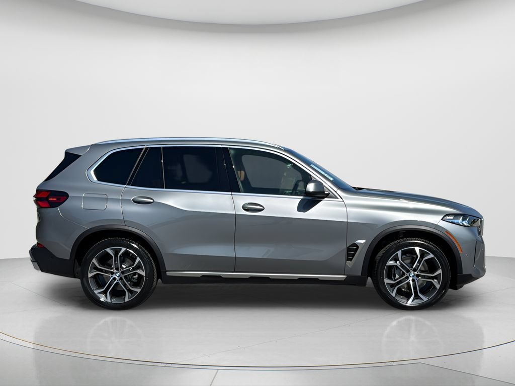 New 2026 BMW X5 sDrive40i RWD image 25