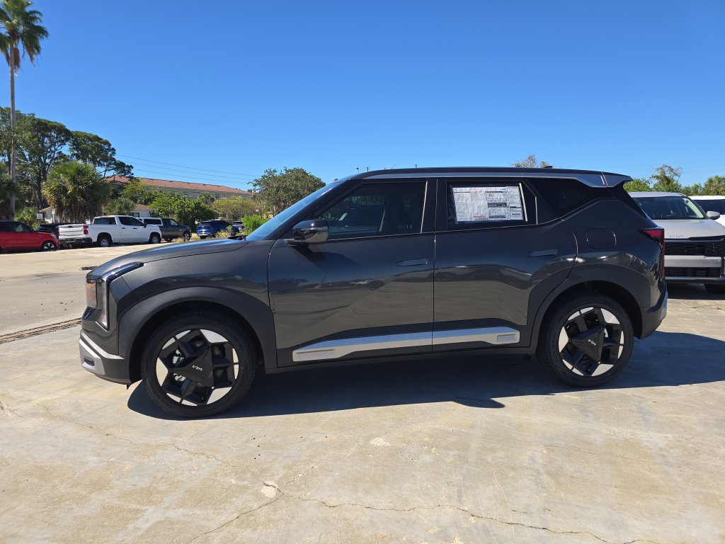 New 2027 Kia Seltos EX FWD image 5
