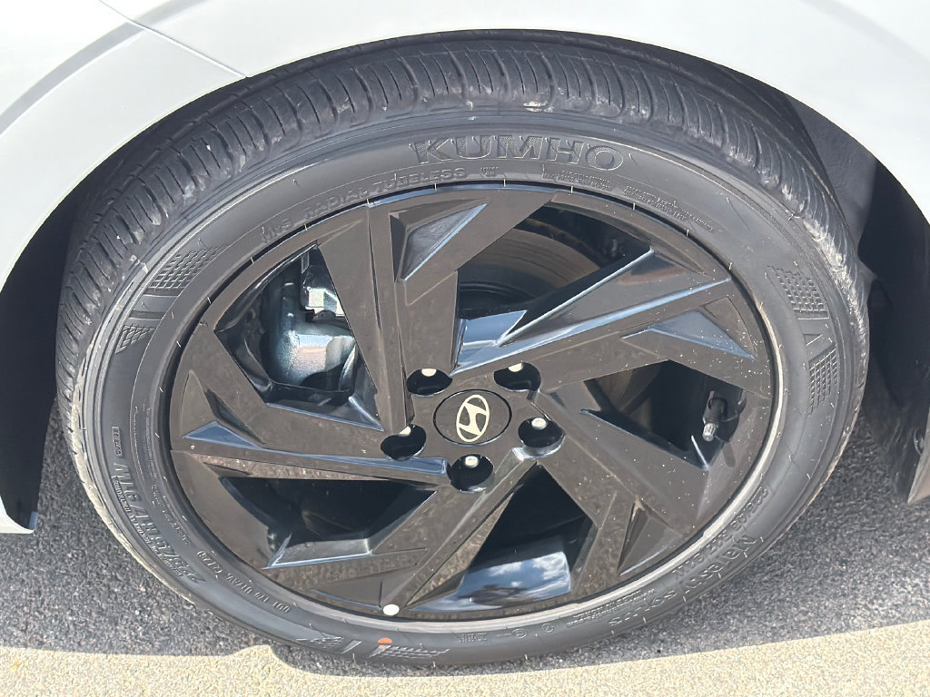 New 2026 Hyundai Elantra SEL Sport FWD image 12