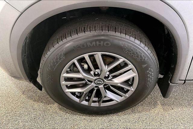 Used 2023 Nissan Rogue S AWD/4WD image 41