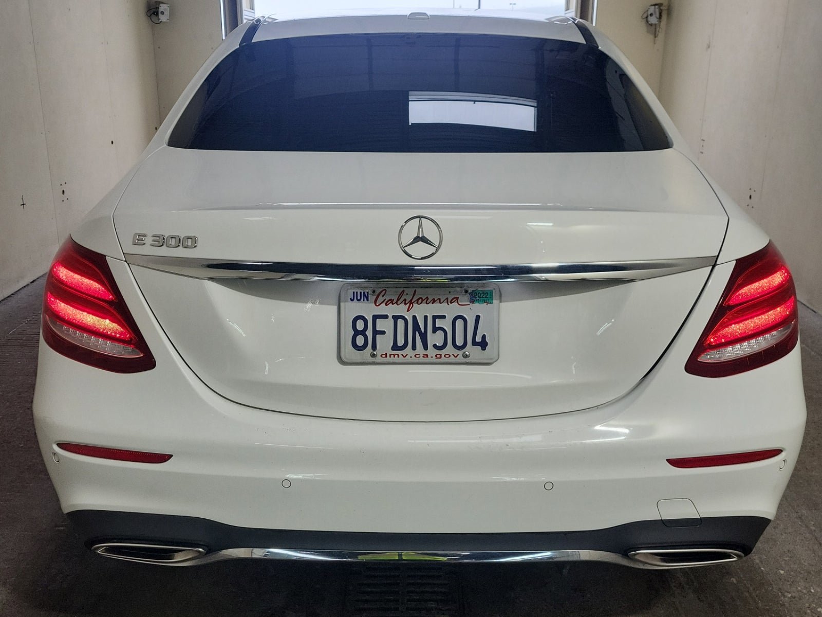 Used 2018 Mercedes-Benz E 300 image 6