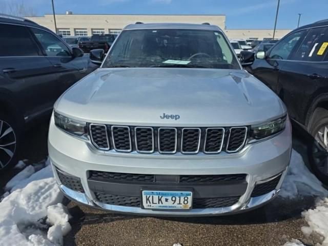 Used 2023 Jeep Grand Cherokee L Limited w/ Trailer Tow Group (B) image 15