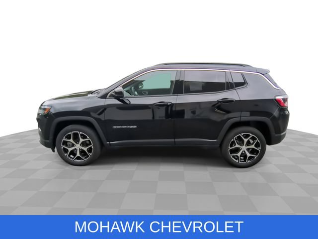 Used 2024 Jeep Compass Limited AWD/4WD image 5