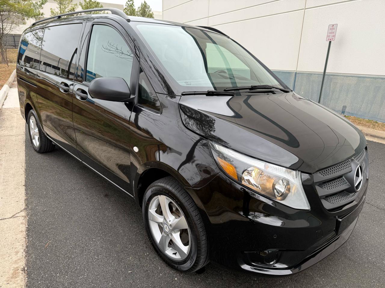 Used 2016 Mercedes-Benz Metris Passenger image 14