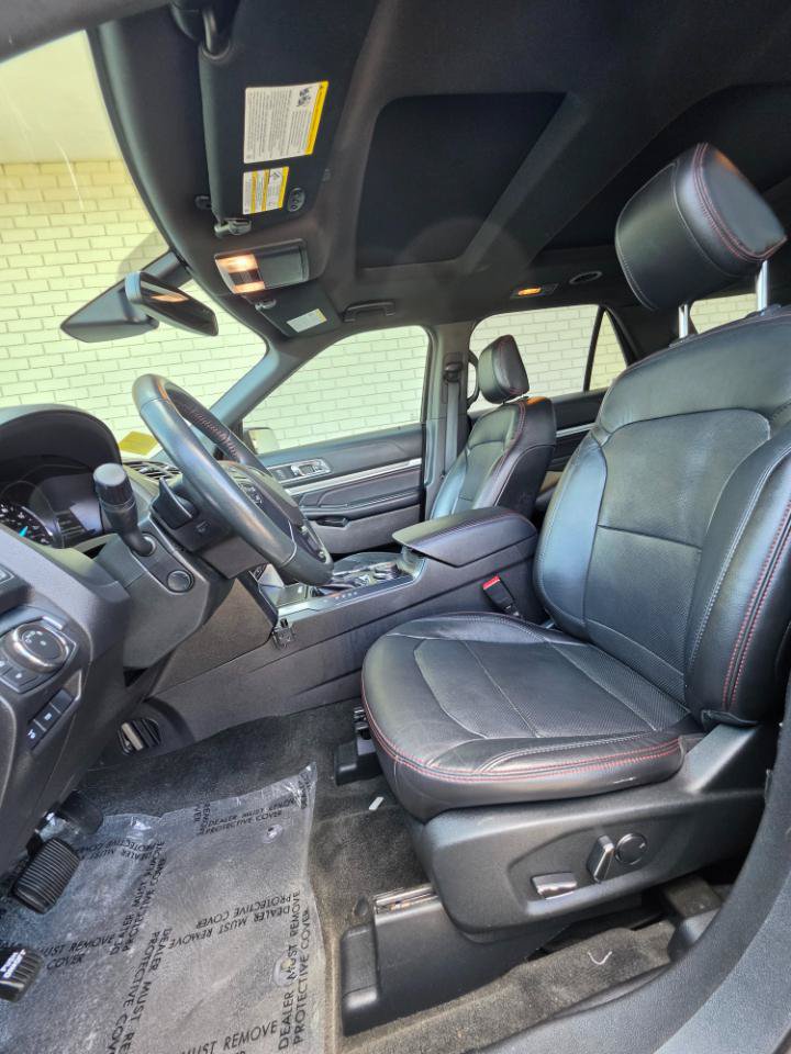 Used 2018 Ford Explorer Sport w/ Equipment Group 401A AWD/4WD image 11