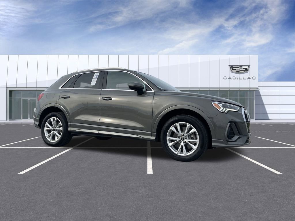 Used 2025 Audi Q3 2.0T Premium