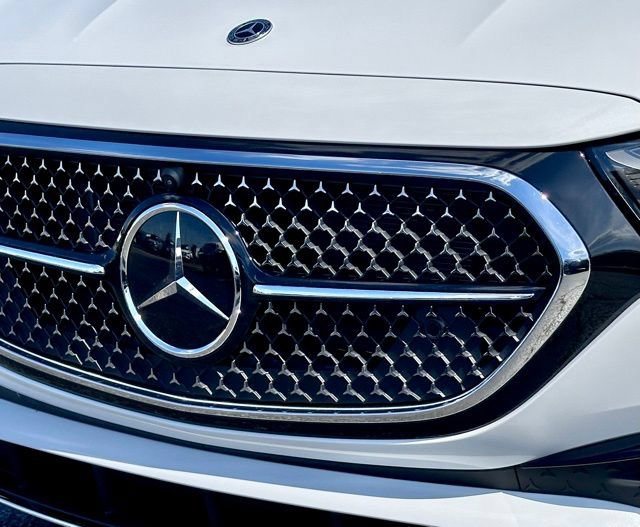 New 2026 Mercedes-Benz E 350 4MATIC Sedan image 6